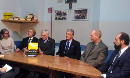 Un defibrillatore per l'associazione Giorgio La Pira