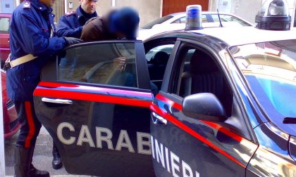 Doppio arresto dei carabinieri in via IV Novembre a Pistoia