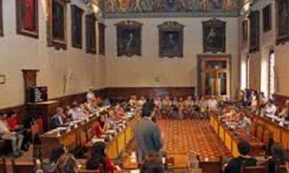 Manifestazione Forza Nuova, in consiglio comunale a Prato ordine del giorno straordinario