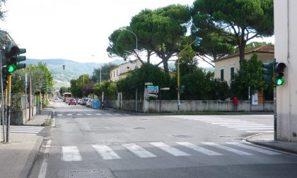 Pistoia, ecco la sperimentazione per il senso unico in via Antonelli