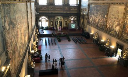Morte Franco Zeffirelli: la camera ardente allestita nel salone dei Cinquecento