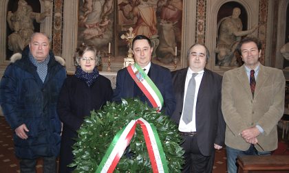 Omaggio alla tomba di Lorenzo Bartolini a Firenze