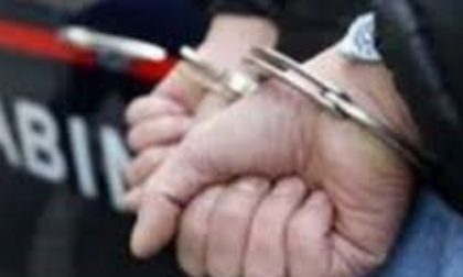 Arrestato pusher 21enne in via Dosio all'Isolotto mentre cede dose di eroina