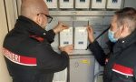 Occupa un appartamento e poi si allaccia abusivamente alla linea elettrica: scoperto e arrestato