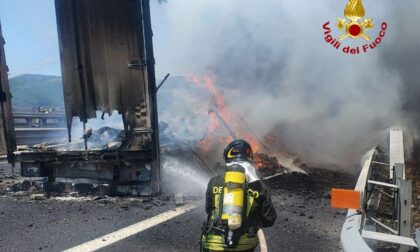 Incendio sull'autostrada verso Calenzano: ecco cosa sta succedendo