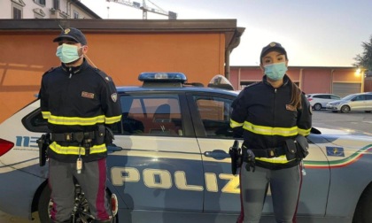 Soccorrono un senzatetto sul viale Strozzi: la serata di due poliziotti della Stradale di Firenze