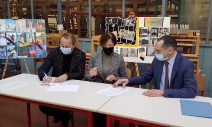 Importante accordo triennale fra Confindustria Toscana Nord Moda ed il "Buzzi" di Prato