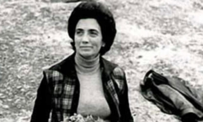 Targa in memoria della storica ostetrica Gilberta Zamagni Covizzoli, nota come "la mamma di Quarrata"