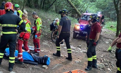 Cicloturista soccorso sulla Calvana: ha accusato un malore