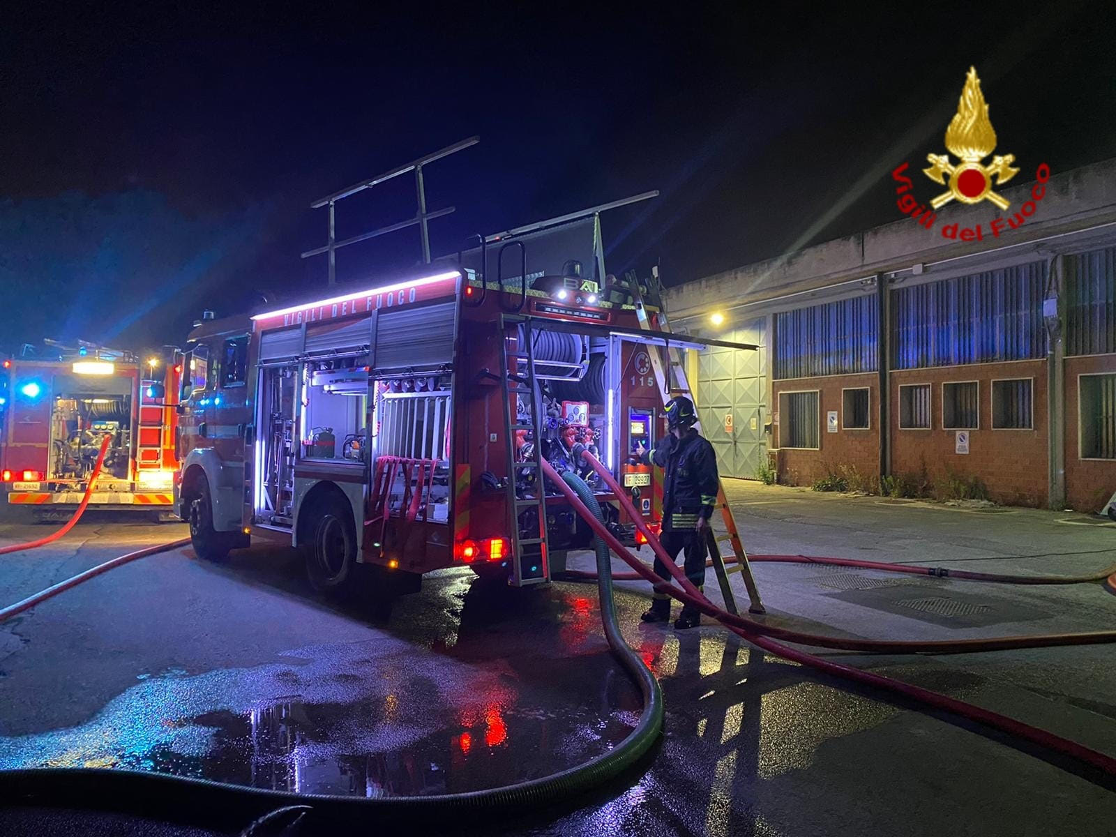 incendio via vannucchi prato