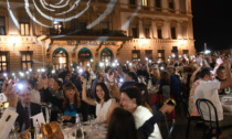 500 persone in piazza Ognissanti per la cena a favore dell'ATT