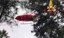 Tre anziane in difficoltà sul sentiero di Vallombrosa: soccorse dall’elicottero dei Vigili del Fuoco