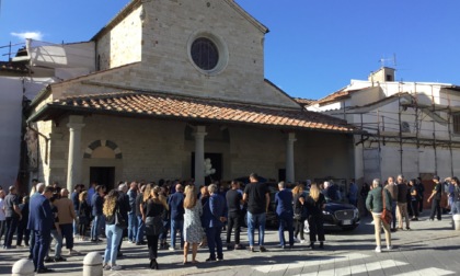 Addio ad Emanuele Novi, folla di persone oggi nella Pieve di Sesto