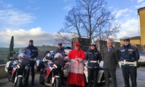 Il Cardinale Ernest Simoni incontra in Certosa la Polizia Municipale