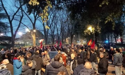 Aggressione fuori dal liceo: il 4 marzo grande manifestazione in difesa della scuola e della Costituzione