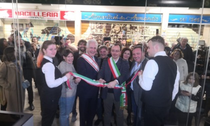 Inaugurato il Mercato coperto di Qualità di Follonica