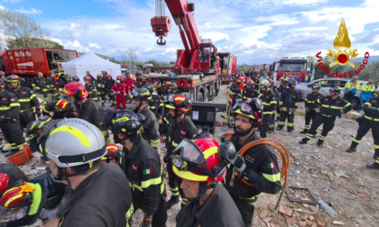 Esplosione palazzina nel lucchese, si attende super tecnico. Forse ingegnere dell'inchiesta per la strage di Viareggio