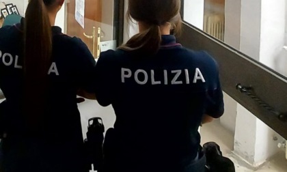 Firenze: si presenta sotto casa dell'ex con una tanica di alcol e la minaccia