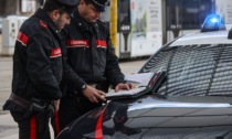 Serie di furti nei distributori automatici nel napoletano, arrestato a Pistoia