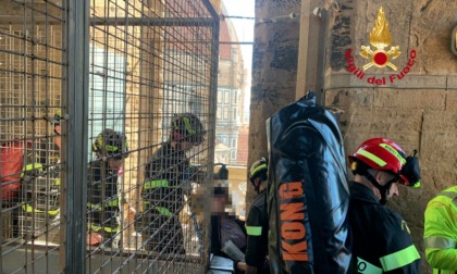 Turista colta da un malore sul campanile di Giotto, la salvano i vigili