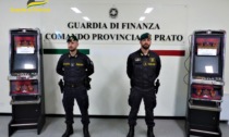 Blitz della Finanza a Prato: chiusa sala giochi clandestina