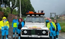 Maltempo, un fuoristrada-ambulanza delle Misericordie fiorentine in Mugello
