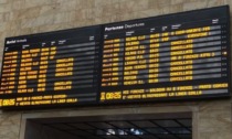 Deraglia un treno, ritardi fino 130 minuti: stazione a Firenze bloccata