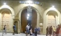 Violenta rissa a Santa Maria Novella, due feriti a colpi di coltello