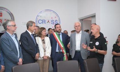Cross di Pistoia: "Struttura considerata un modello". Il ministro Musumeci in visita alla centrale remota operazioni di soccorso