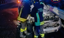 Incidente sulla Siena-Bettolle, scontro fra due auto e tre feriti