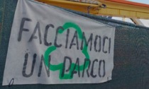 Corteo a Firenze contro le morti sul lavoro: "Abbattete il cantiere di via Mariti e fate un parco pubblico"