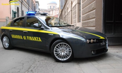 Prato, ditte "apri e chiudi": 2 arresti e 28 persone indagate per evasione fiscale