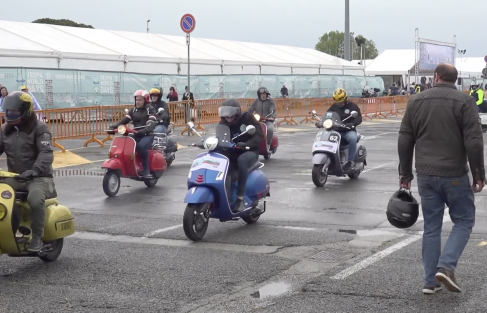 Vespa World Days