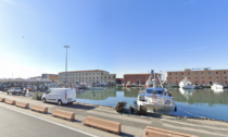 Pescatore 31enne si amputa il dito di una mano: incidente sul lavoro al porto di Livorno