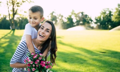 Festa della mamma. Lavoro, salute, servizi, violenza: la Toscana è la terza regione dove è meglio essere madre