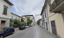 Sorpreso mentre fuggiva da un'abitazione: inseguimento nella notte a Prato