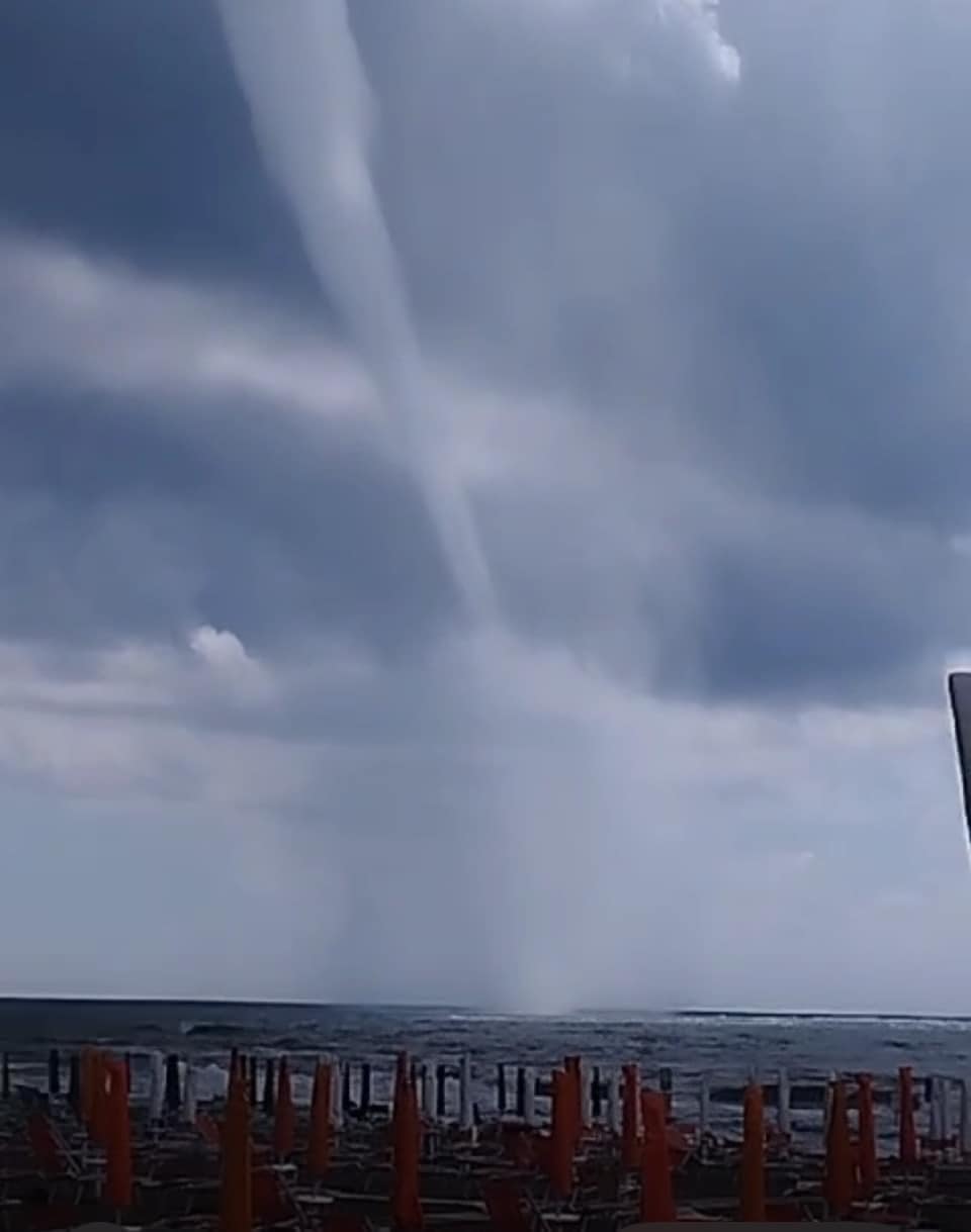 tromba d'aria marina di Grosseto