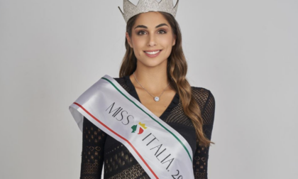 Ofelia Passaponti da Siena incoronata Miss Italia 2024