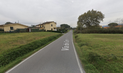 Investito e lasciato sul ciglio della strada da un'auto pirata: 69enne trovato morto ad Altopascio