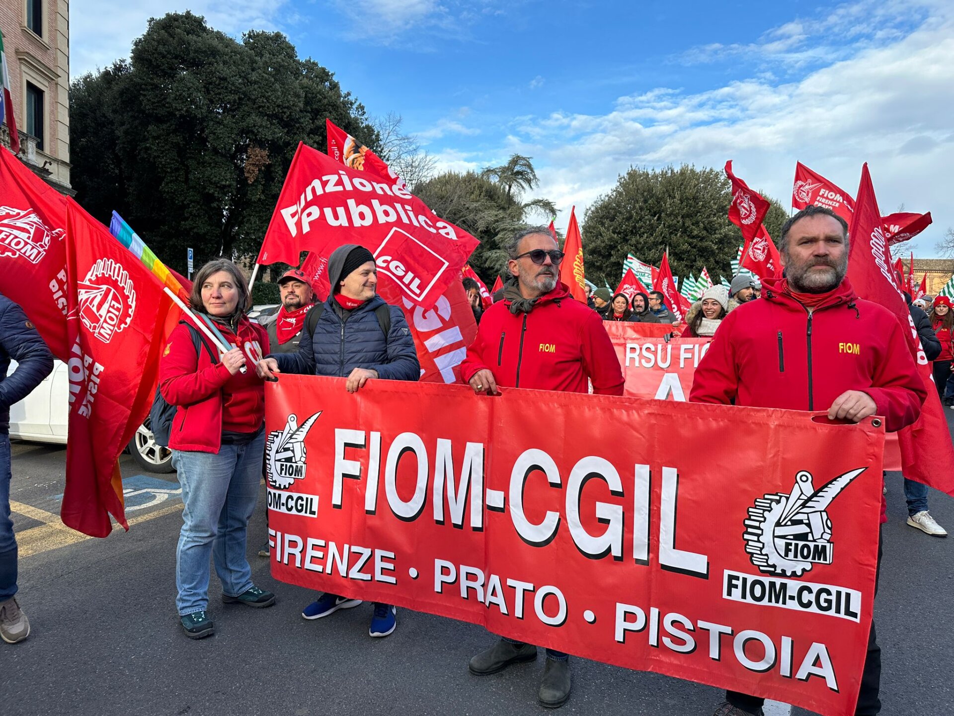 manifestazione sciopero corteo siena metalmeccanici