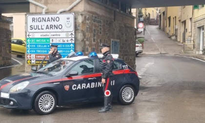 Rignano sull'Arno, si finge maresciallo per truffare una 94enne: scoperto dal figlio dell'anziana