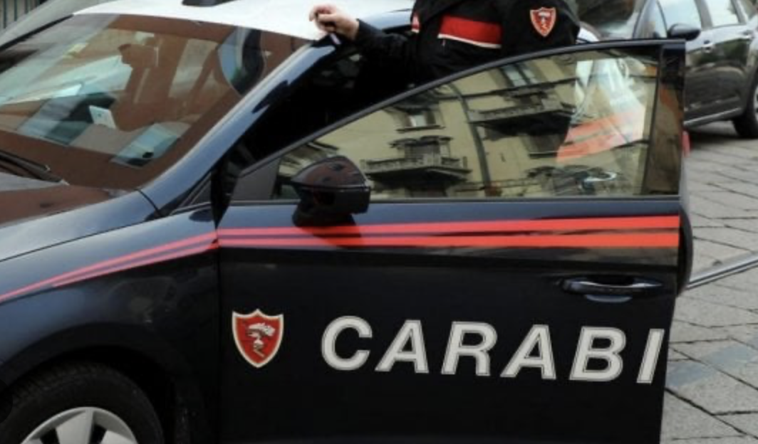 Arrestato per aver aggredito l’ex coniuge con un coltello
