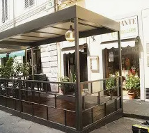 Firenze ferma i dehors: stop ai tavolini in 50 strade Unesco