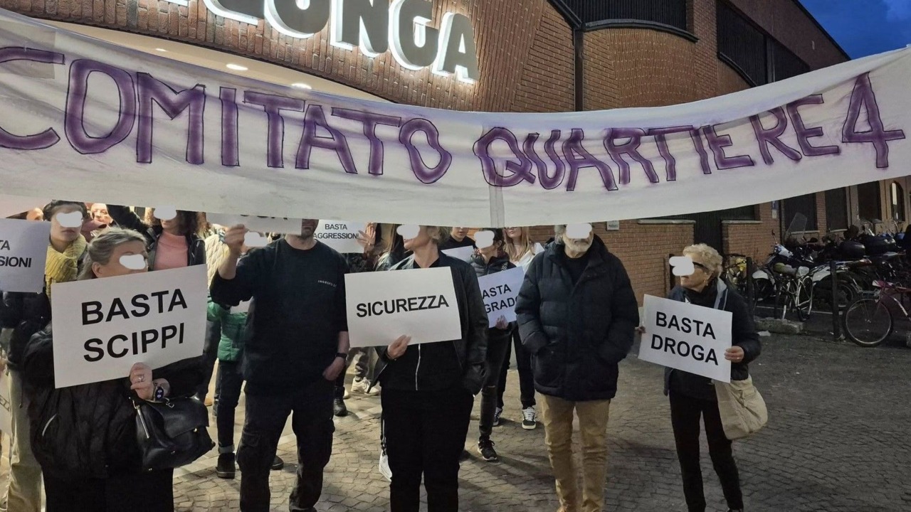 Aggressione sessuale a una cassiera nel supermercato di Novoli