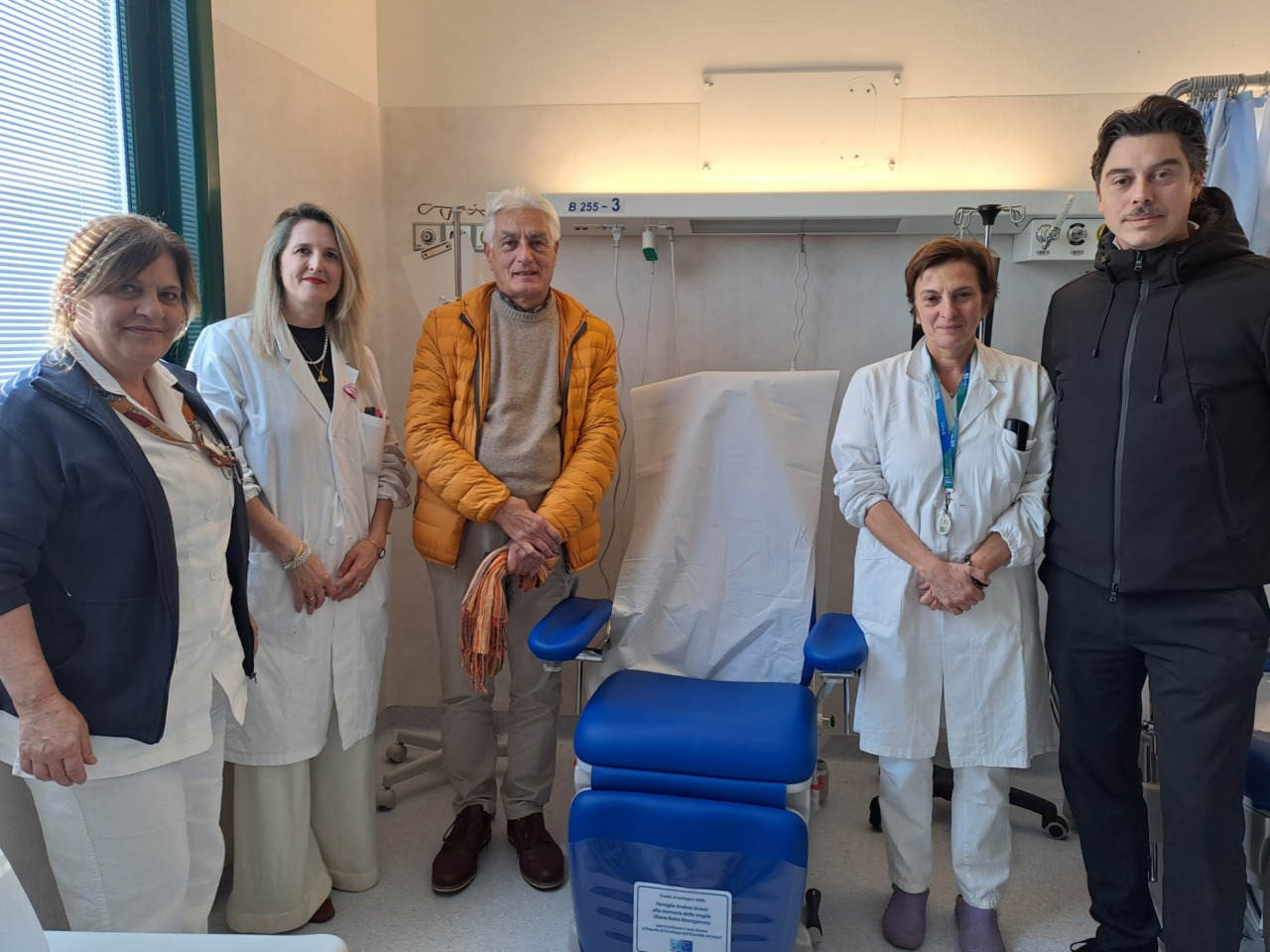 Donata una poltrona elettromedicale all’Ospedale San Giuseppe