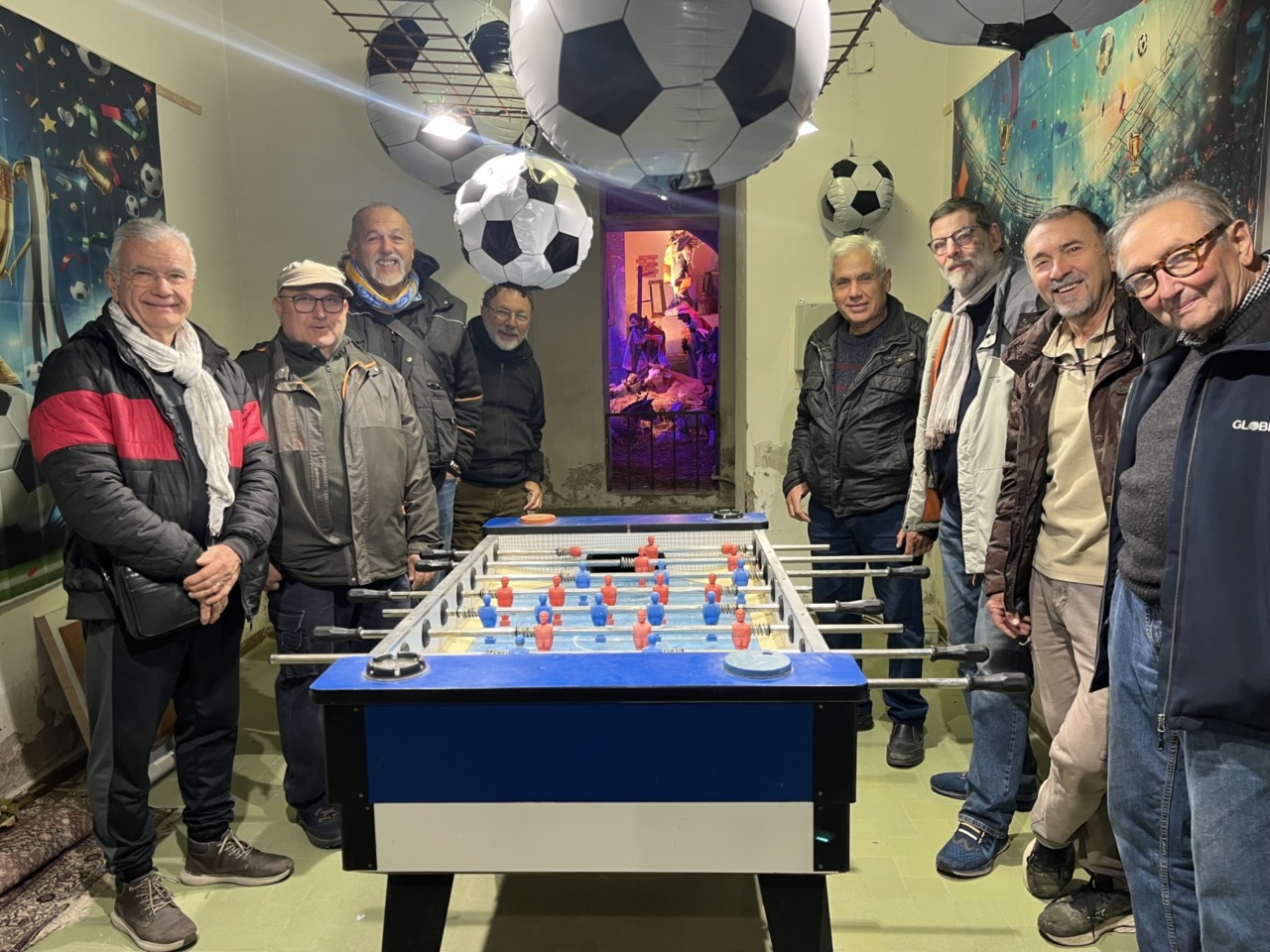 Il Presepe interattivo: un biliardino che illumina la Natività