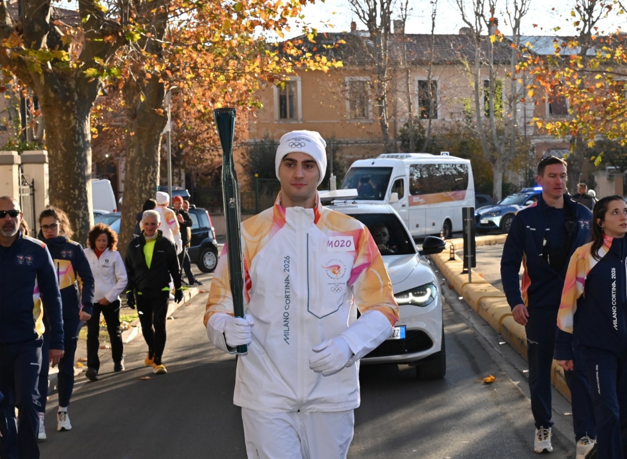 La torcia olimpica in viaggio attraverso la Toscana