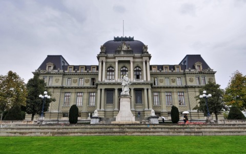 Scoperta la morte di un fiorentino in Thailandia: indagini in corso