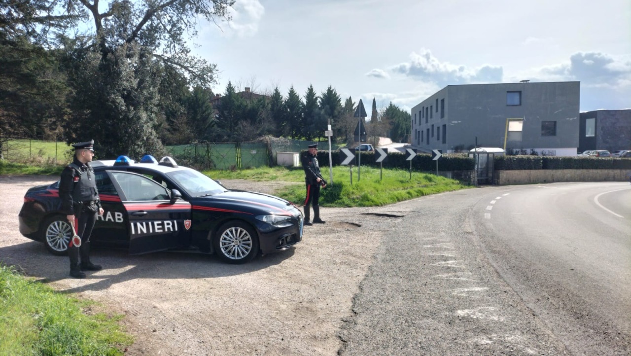 Aggressione a una ragazza: indaga la polizia