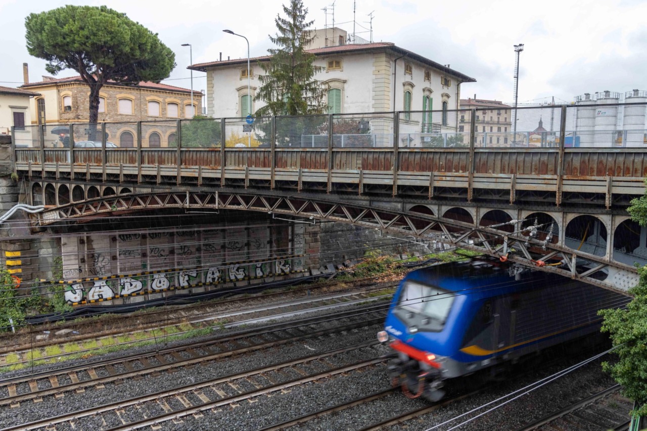 Firenze: interruzione di 24 ore per i treni nord-sud al Ponte al Pino
